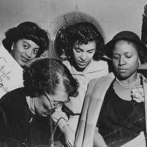 Photos digitized from the Early American Museum